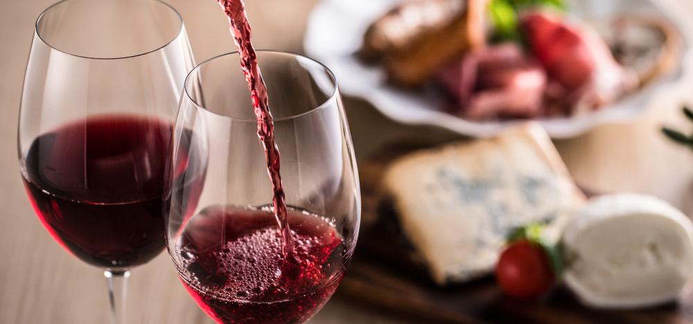vin rouge et fromage